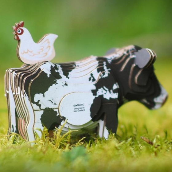 Vache Holstein – Eugy 3D