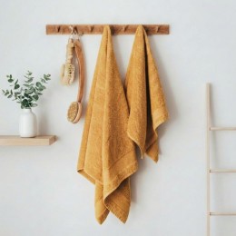 Serviette de toilette coton bio coloris jaune ocre