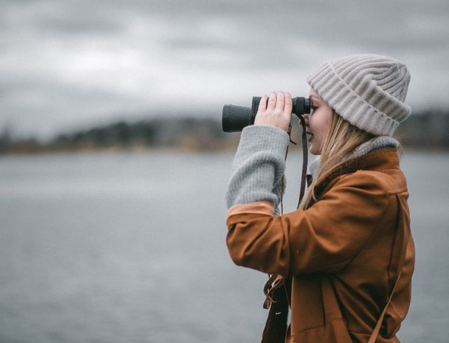 Jumelles, longue-vue ou monoculaire : quelles différences et quel usage ?